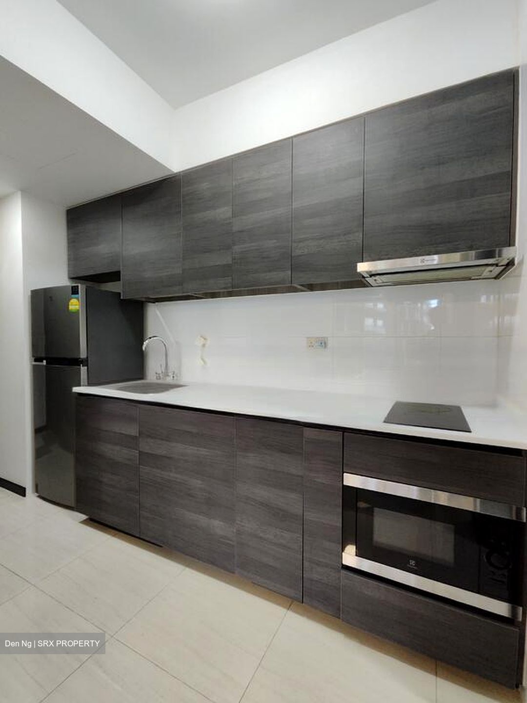 Sims Urban Oasis (D14), Condominium #453951011